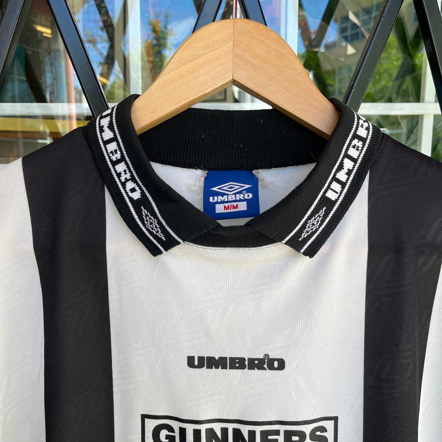Vintage Umbro Gunners FC Jersey - Size M