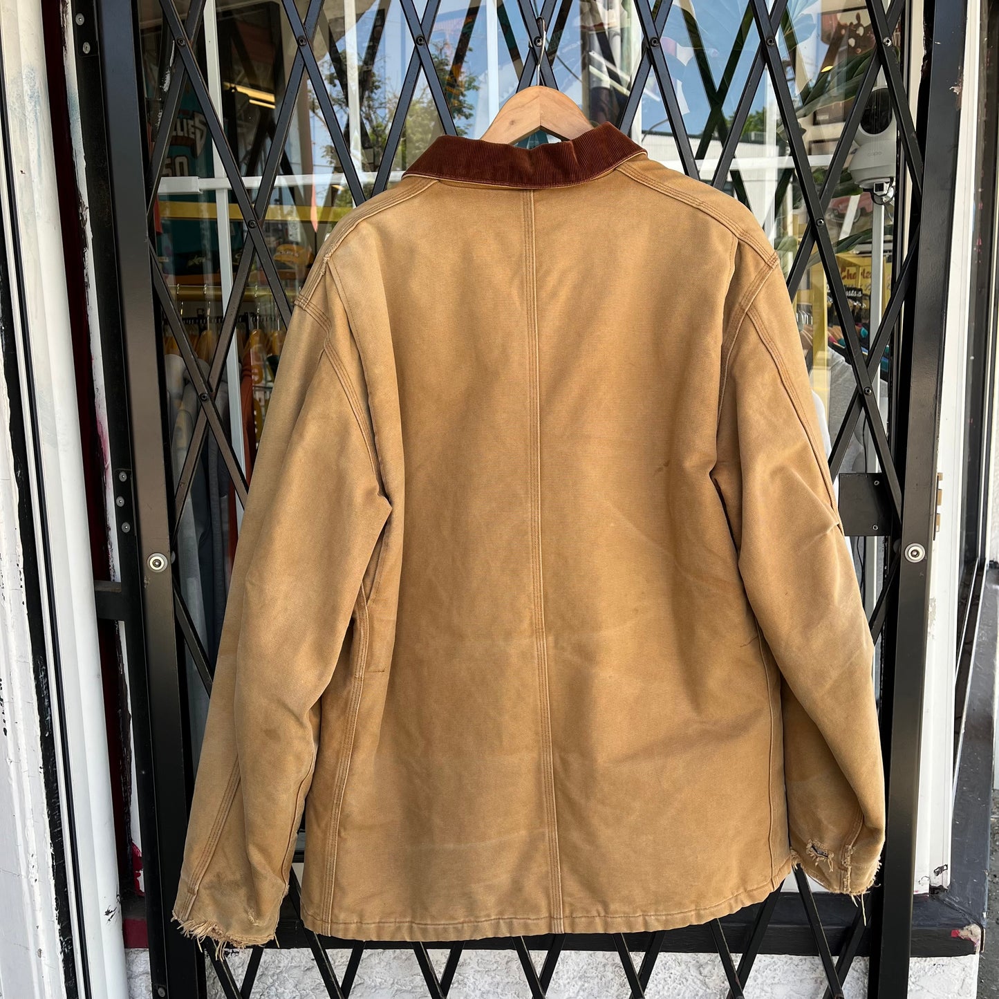 Vintage Carhartt Tan Quilted Chore Jacket - Size L