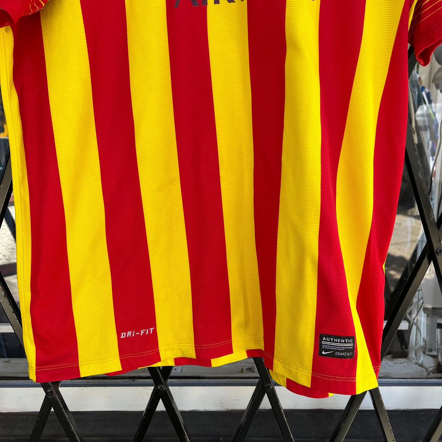 2013-14 Nike Barcelona Jersey - Size L