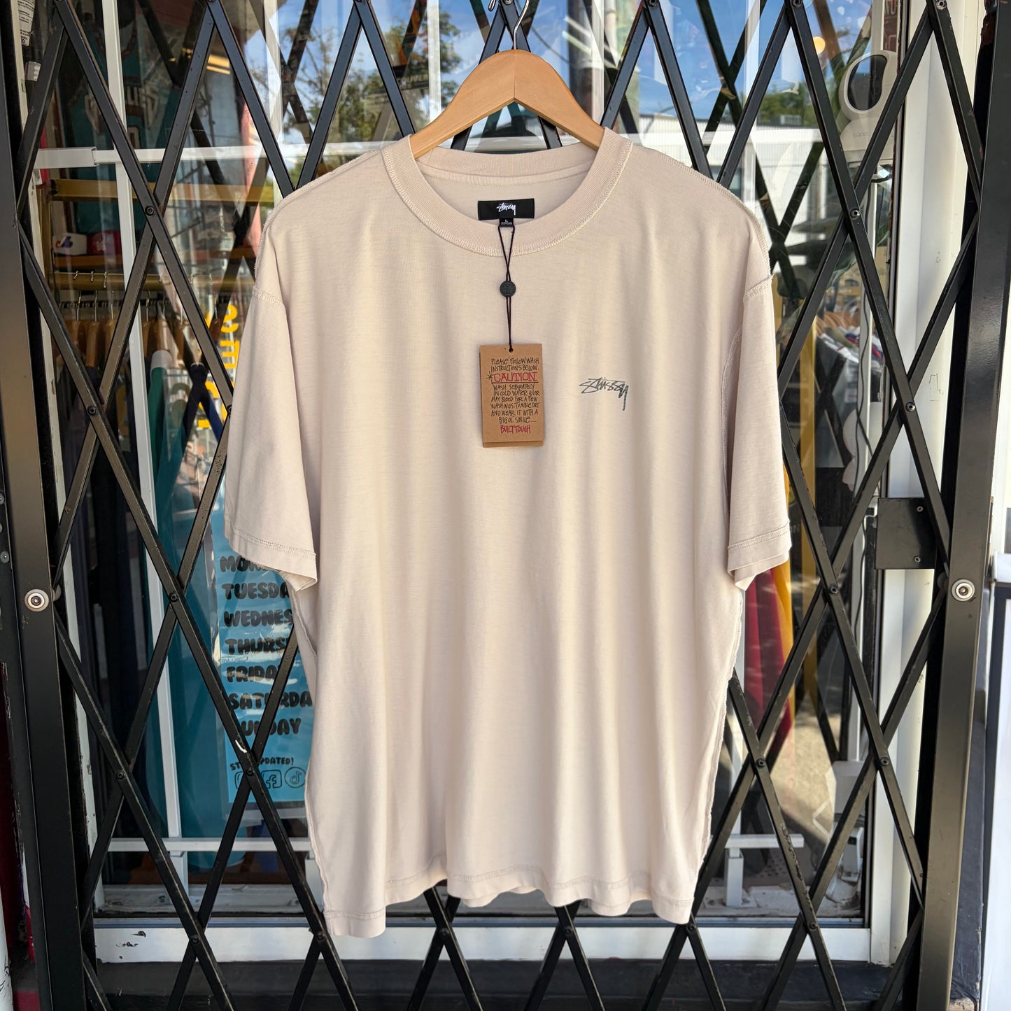 Stussy Lazy SS Tee Bone - Size L