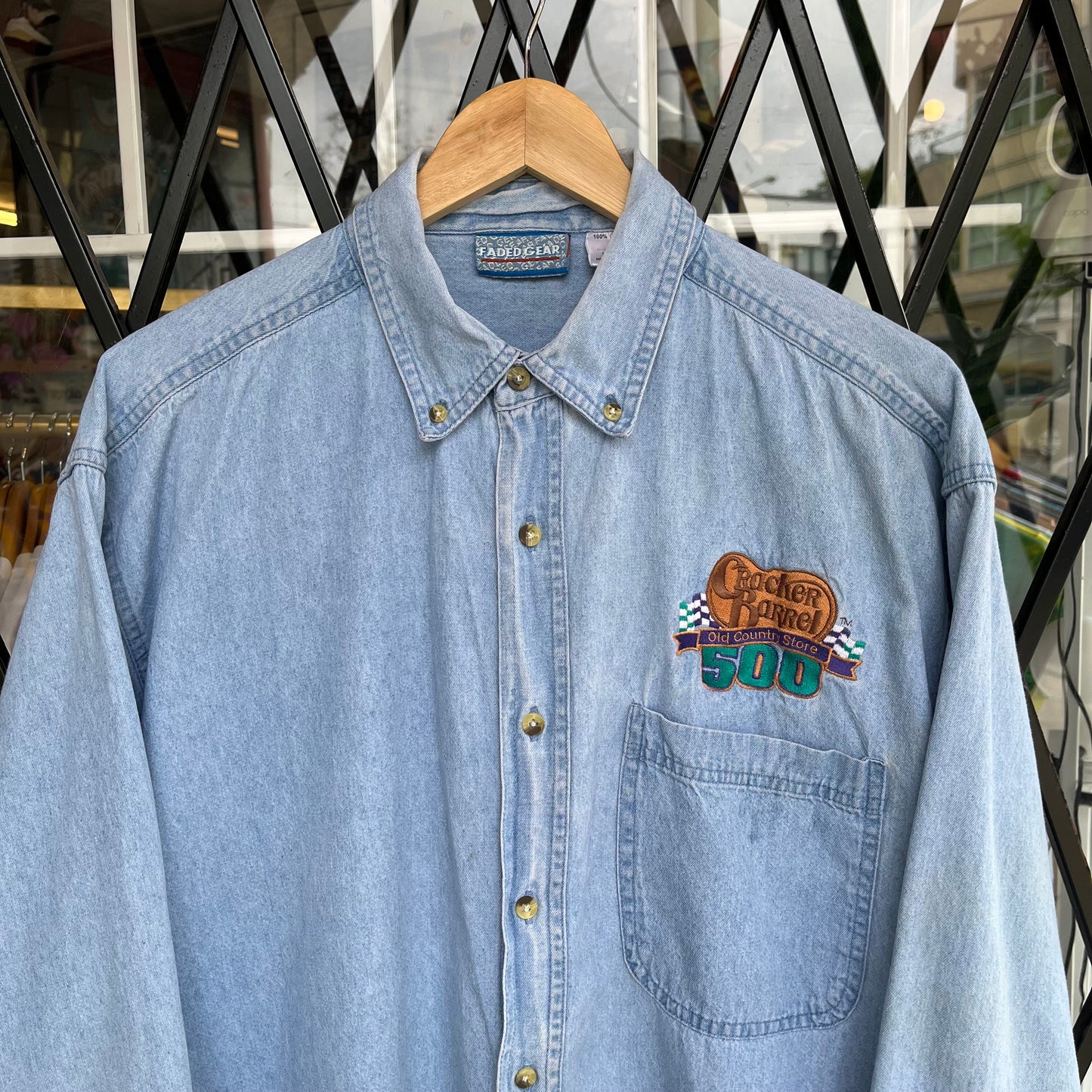 Vintage Denim NASCAR Cracker Barrel 500 Button Up Shirt - Size XL