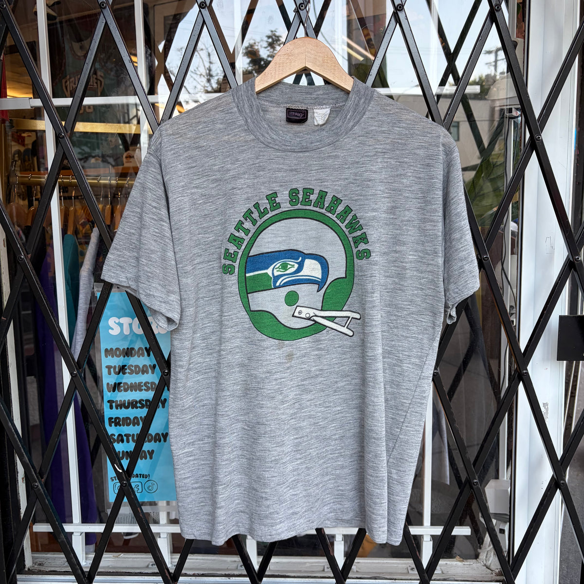 1989’s Seattle Seahawks Tee - Size XL