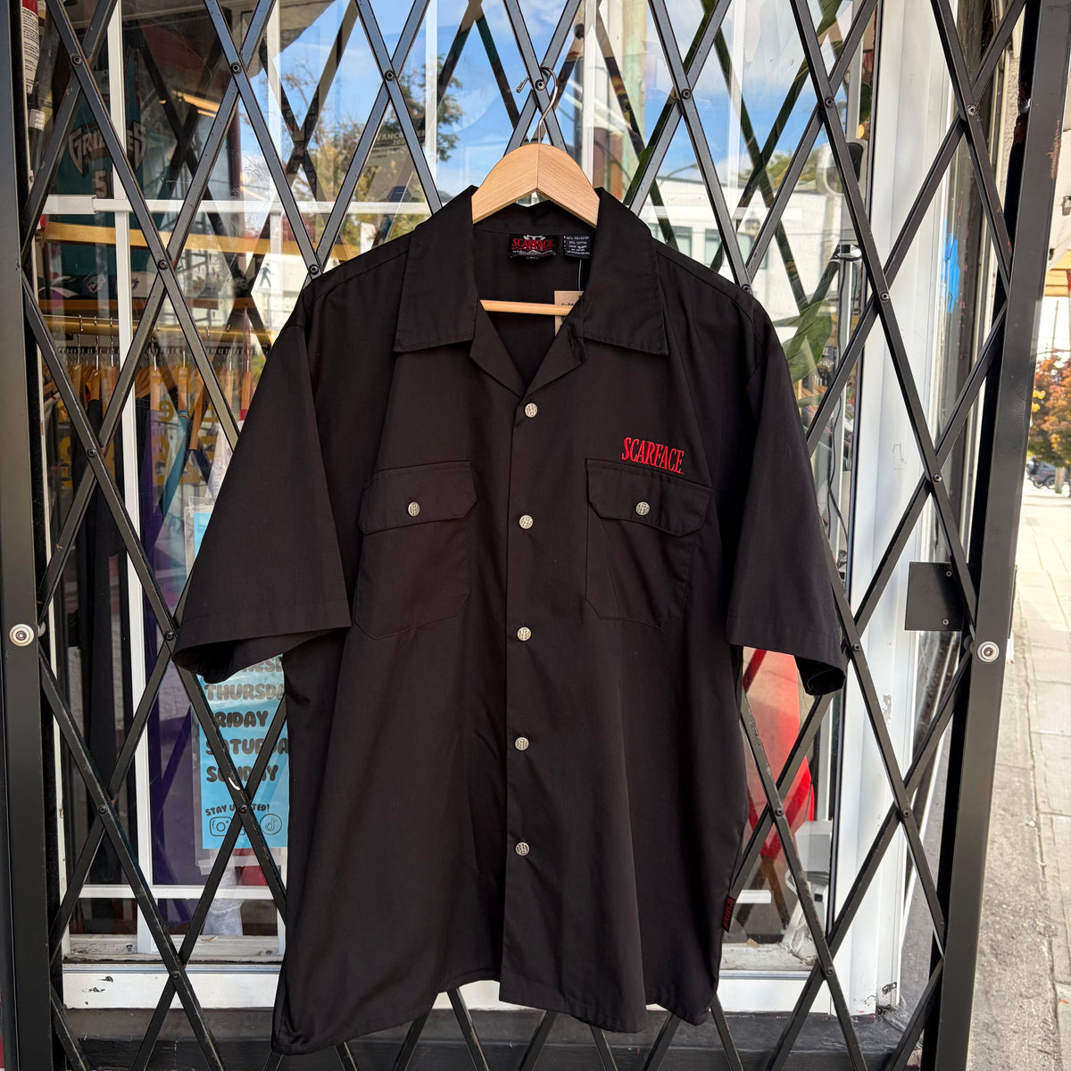 Scareface Movie Promo Short Sleeve Button Up Shirt - Size L