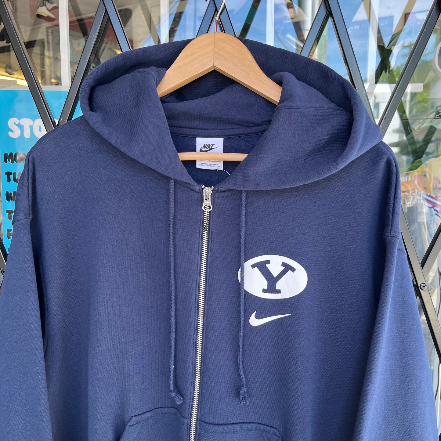 Nike BYU Zip Up Hoodie - Size Women’s M