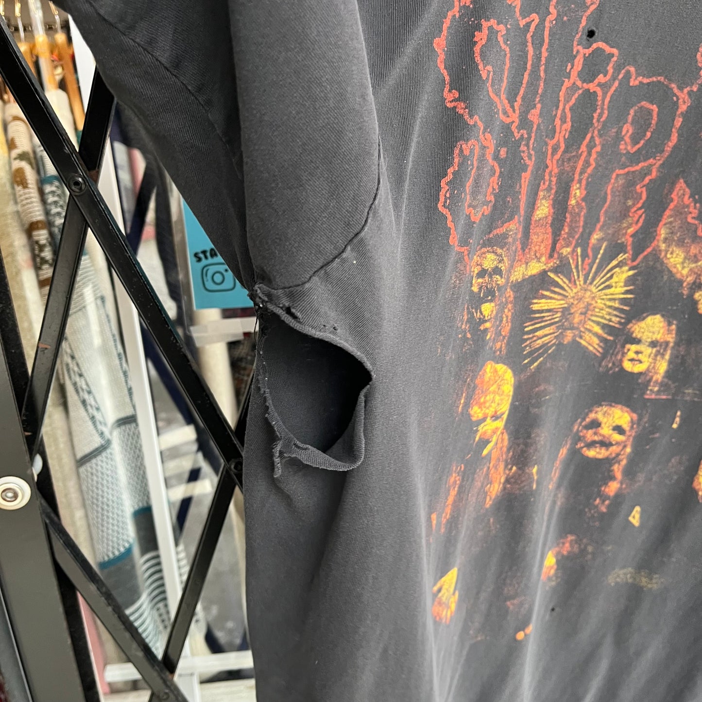 Thrashed Vintage Slipknot Tee - Size XL