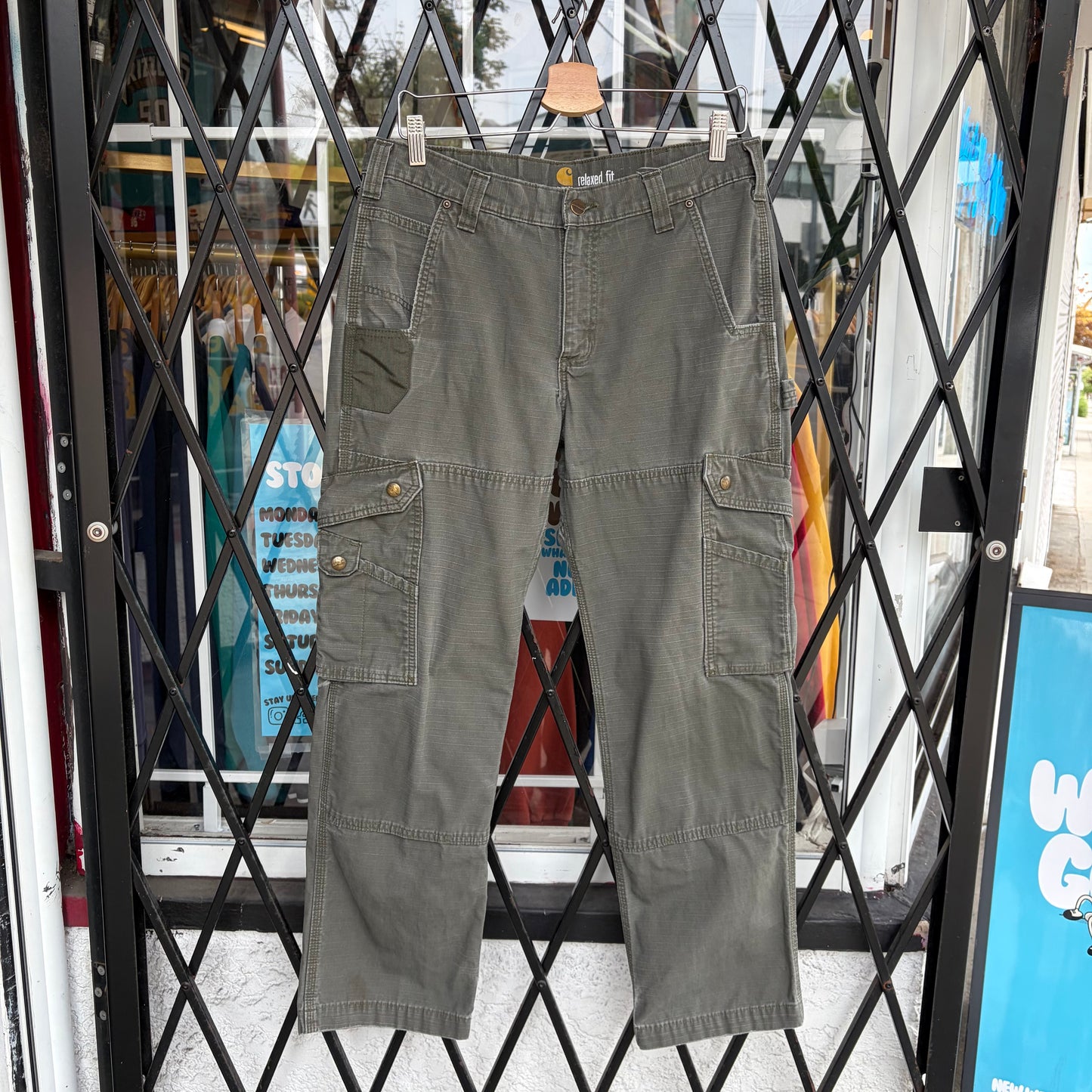 Carhartt Cargo Work Pants - Size 32W x 30L