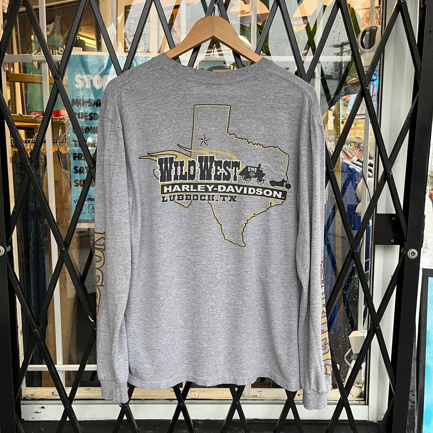 Harley Davidson Long Sleeve - Size L