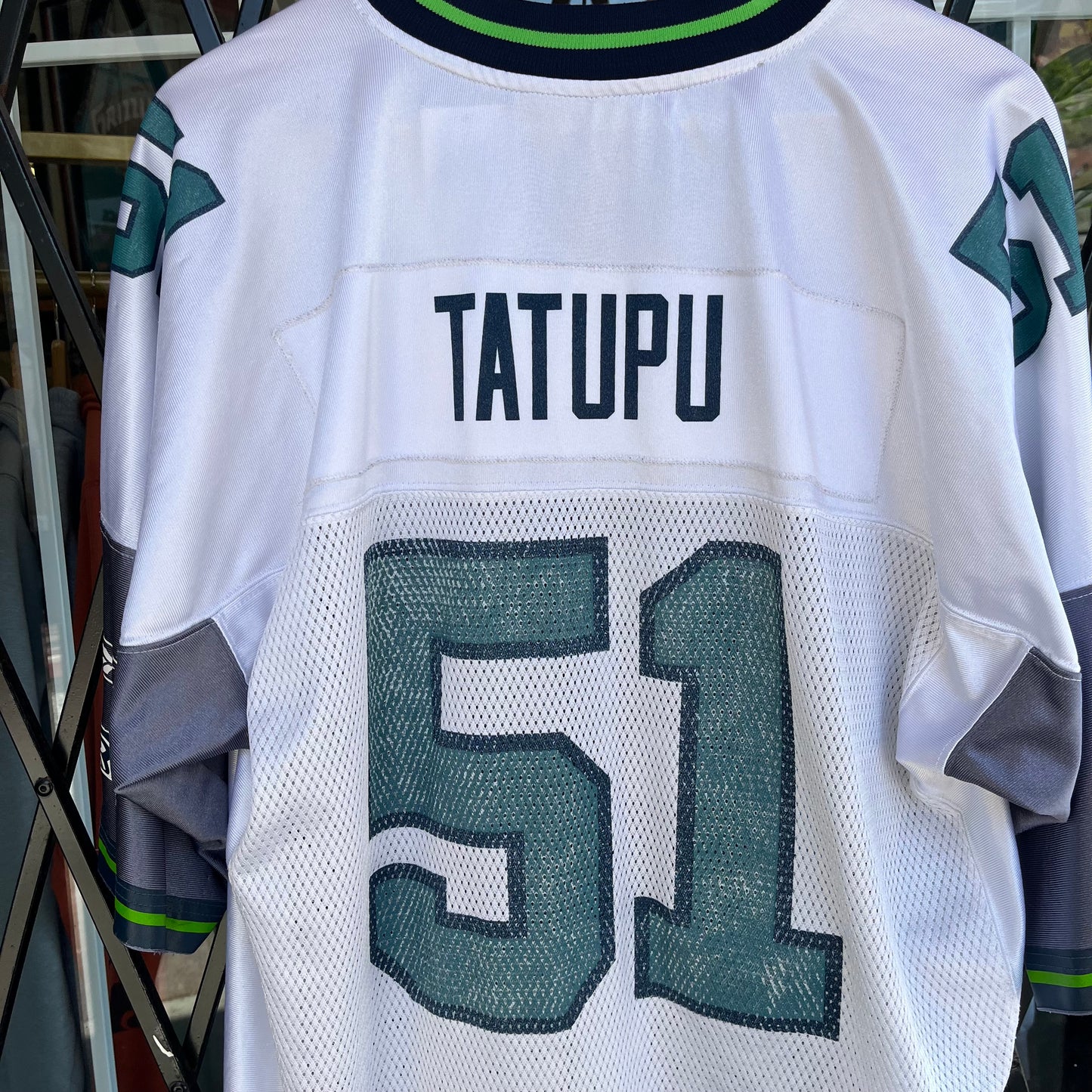 Seattle Seahawks Tatupu Jersey - Size XL