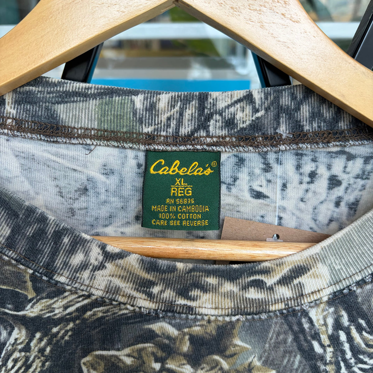 Vintage Cabelas Camo Long Sleeve - Size XL