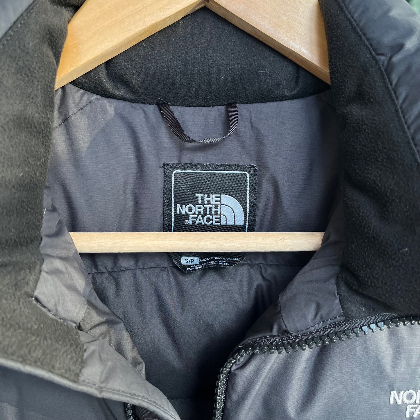 The North Face 700 Puffer Vest - Size Womens S