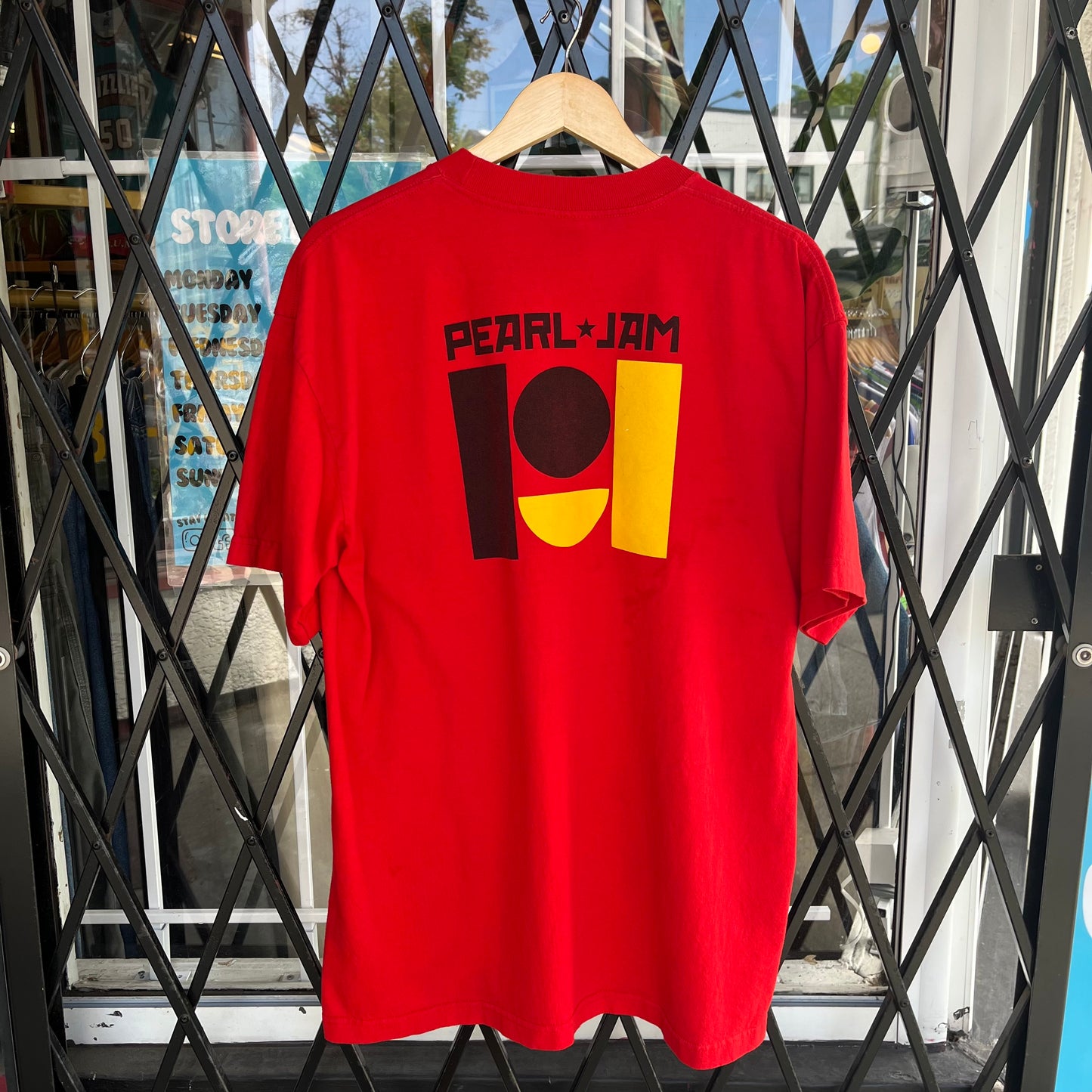 2011 Pearl Jam Tee - Size XL