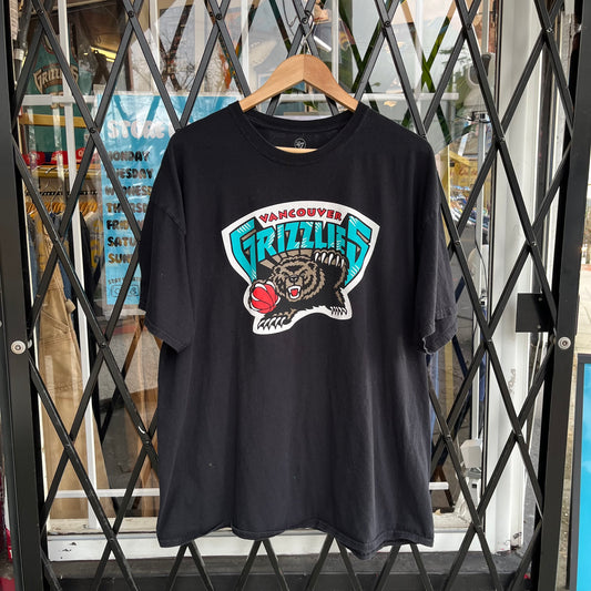 Newer Vancouver Grizzlies Tee - Size XXL