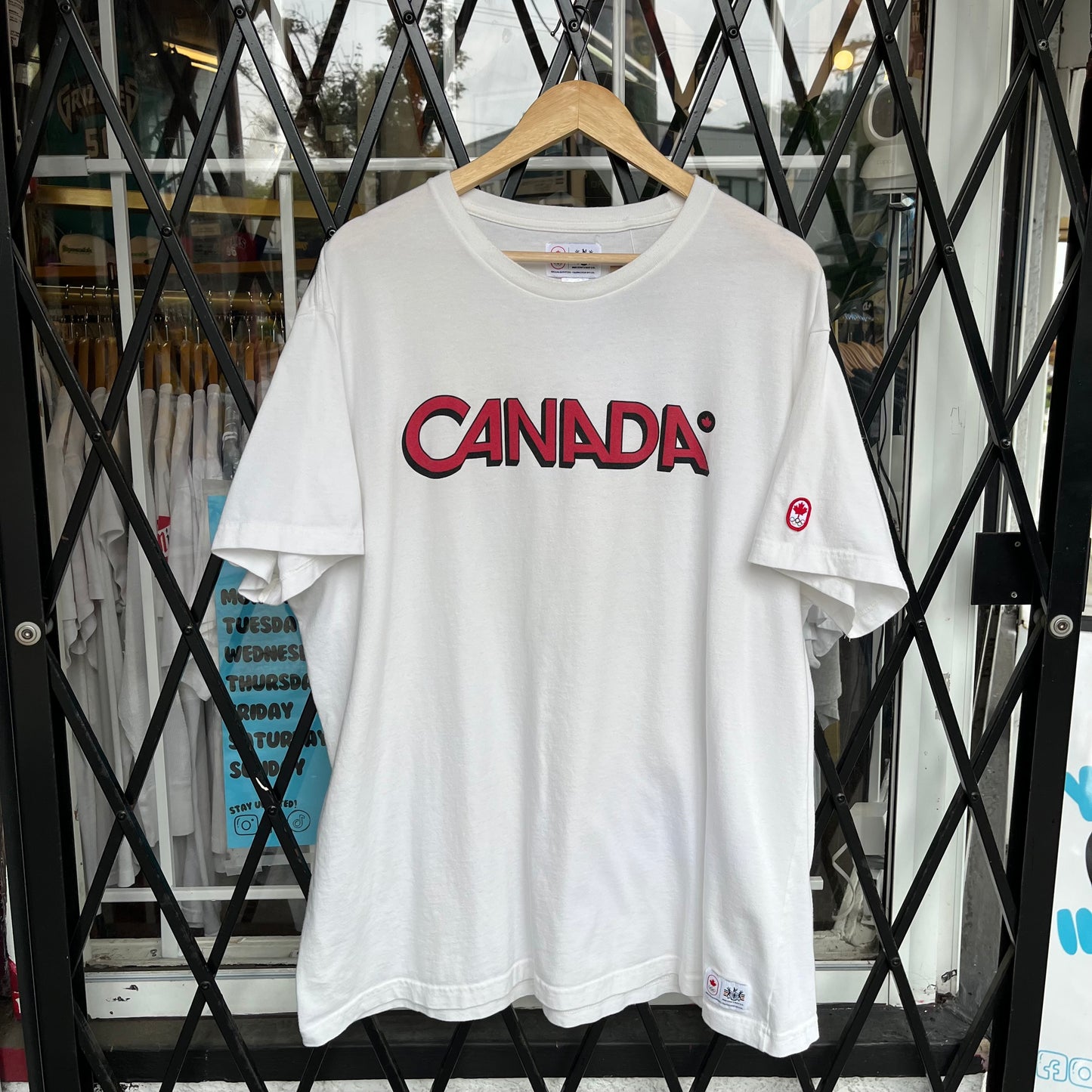 Hudson’s Bay Canada Tee - Size XXL