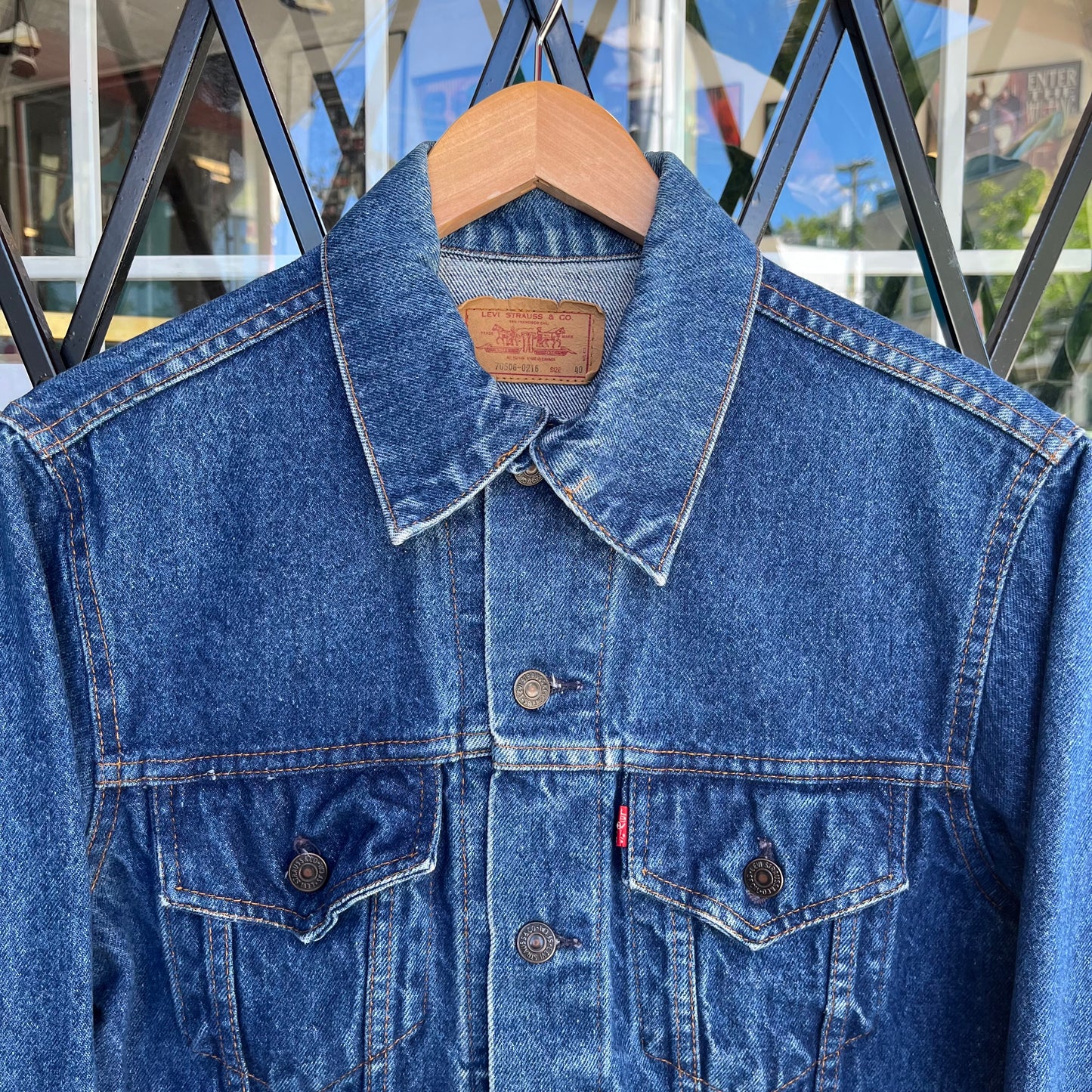 Vintage Levi’s Denim Jacket - Size 40 (M)