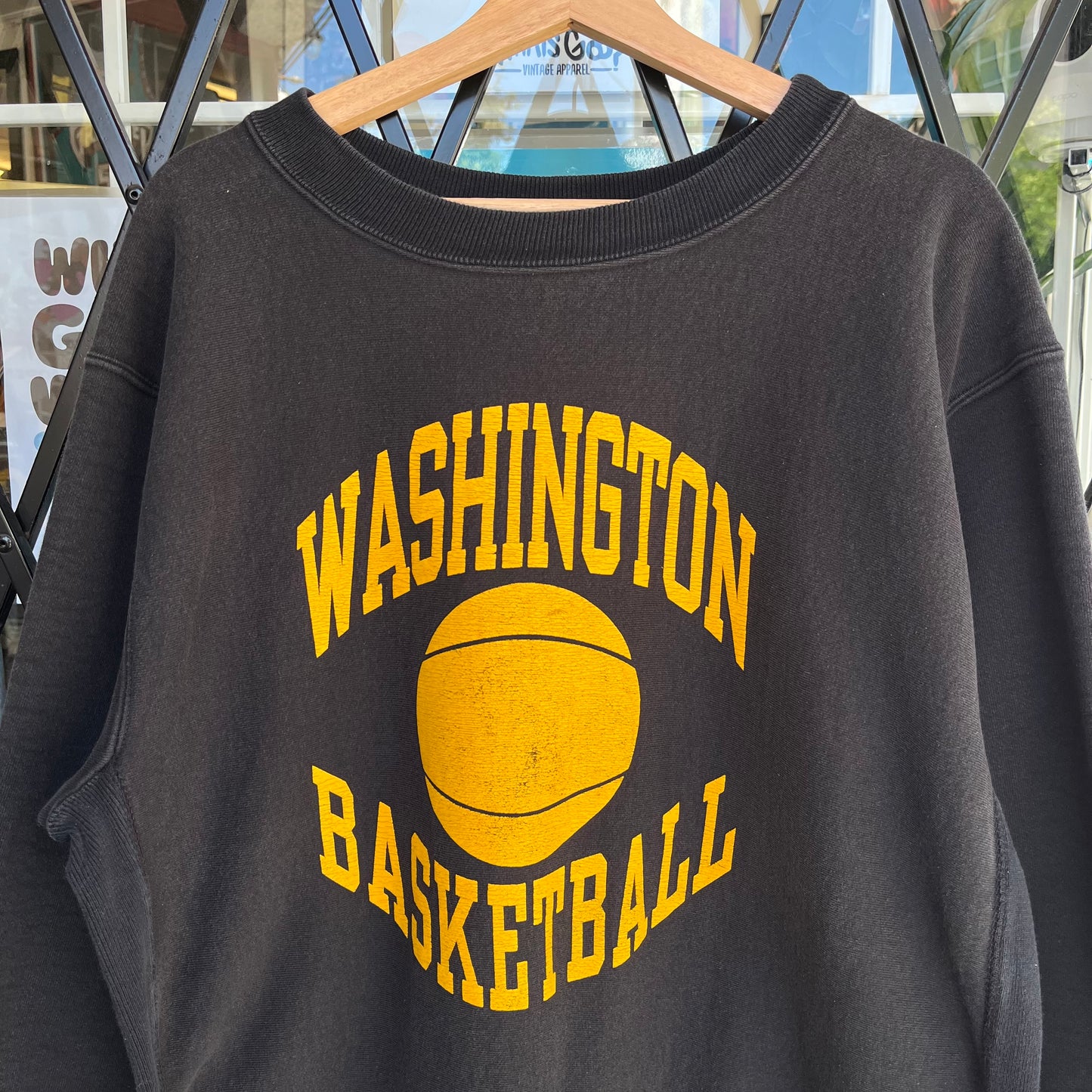 Vintage Washington University Basketball Heavyweight Crewneck - Size XL