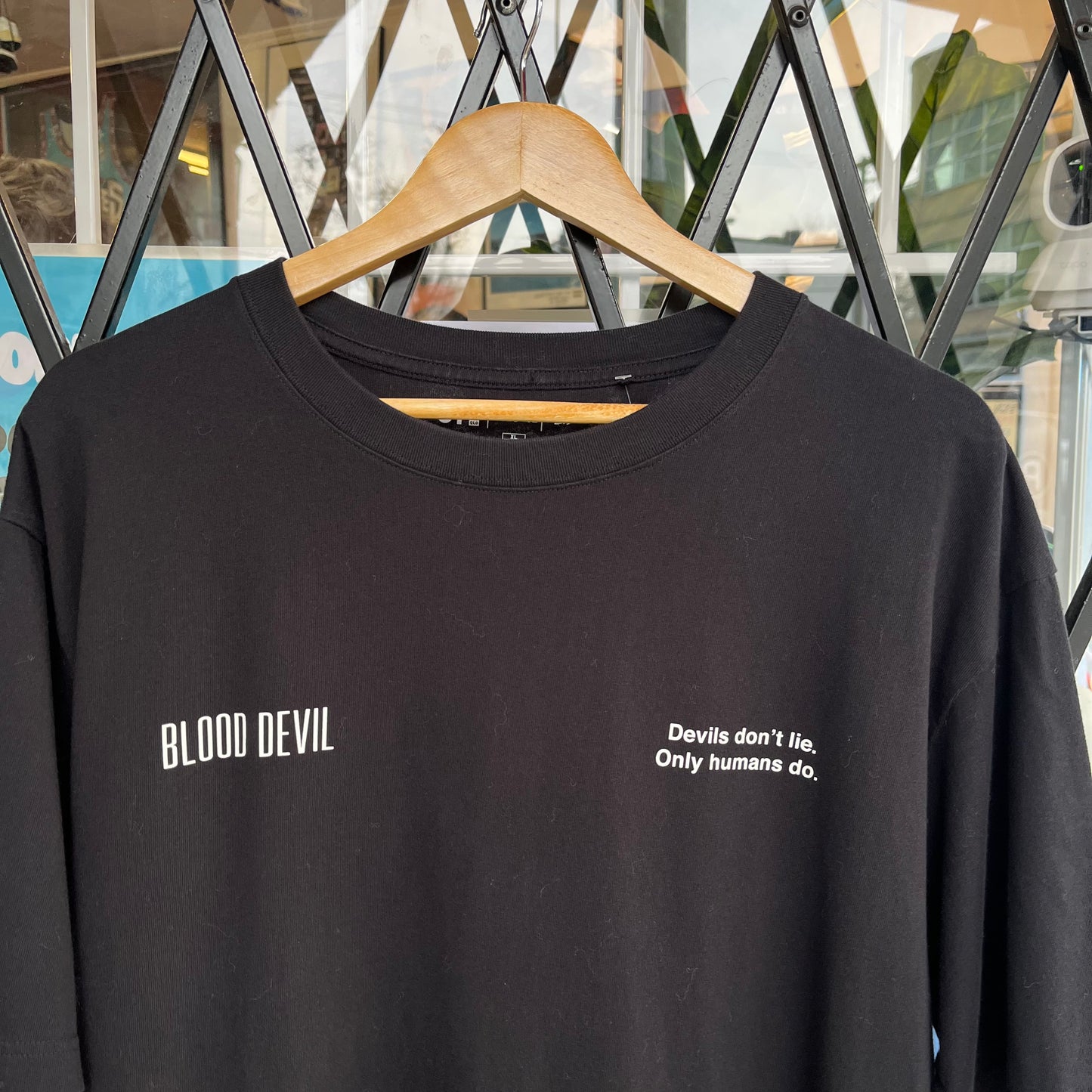 Chainsaw Man Anime Tee - Size XL