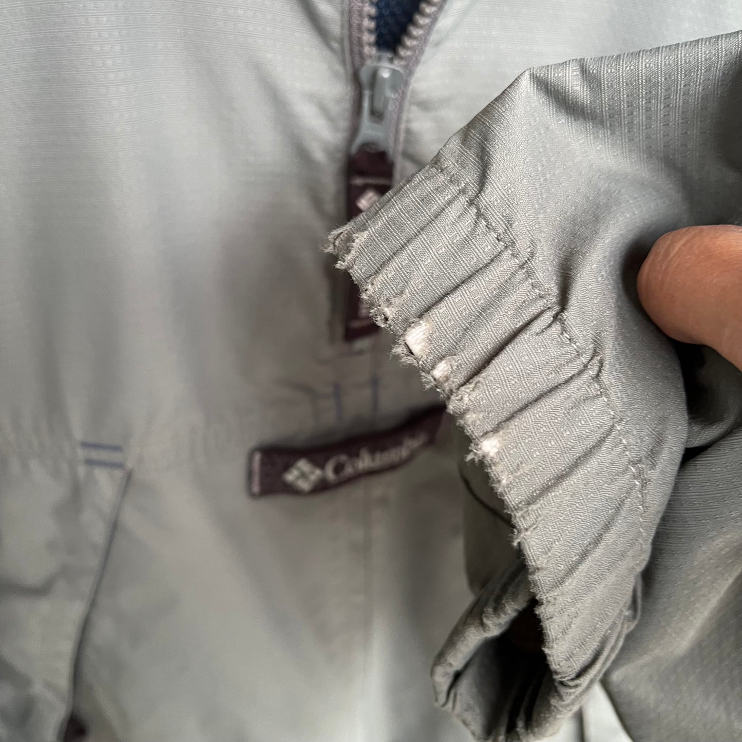 Vintage Columbia Pullover Windbreaker - Size M