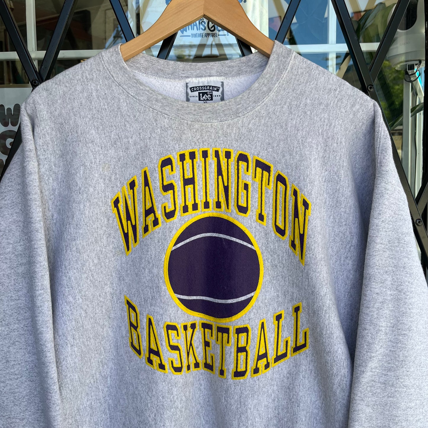 Vintage Washington University Basketball Heavyweight Crewneck - Size XL