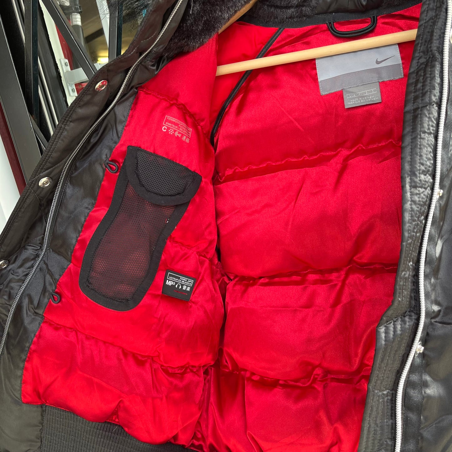 Y2K Nike Down Fur Bomber Jacket - Size Womens L