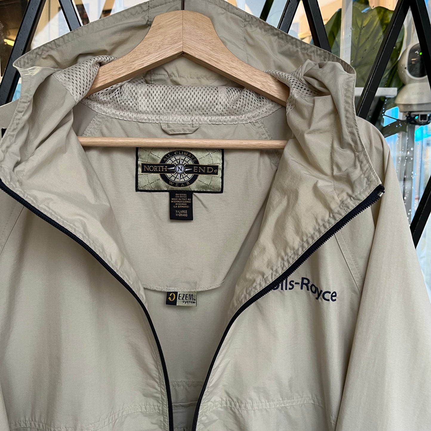 Rolls Royce Light Jacket - Size XL