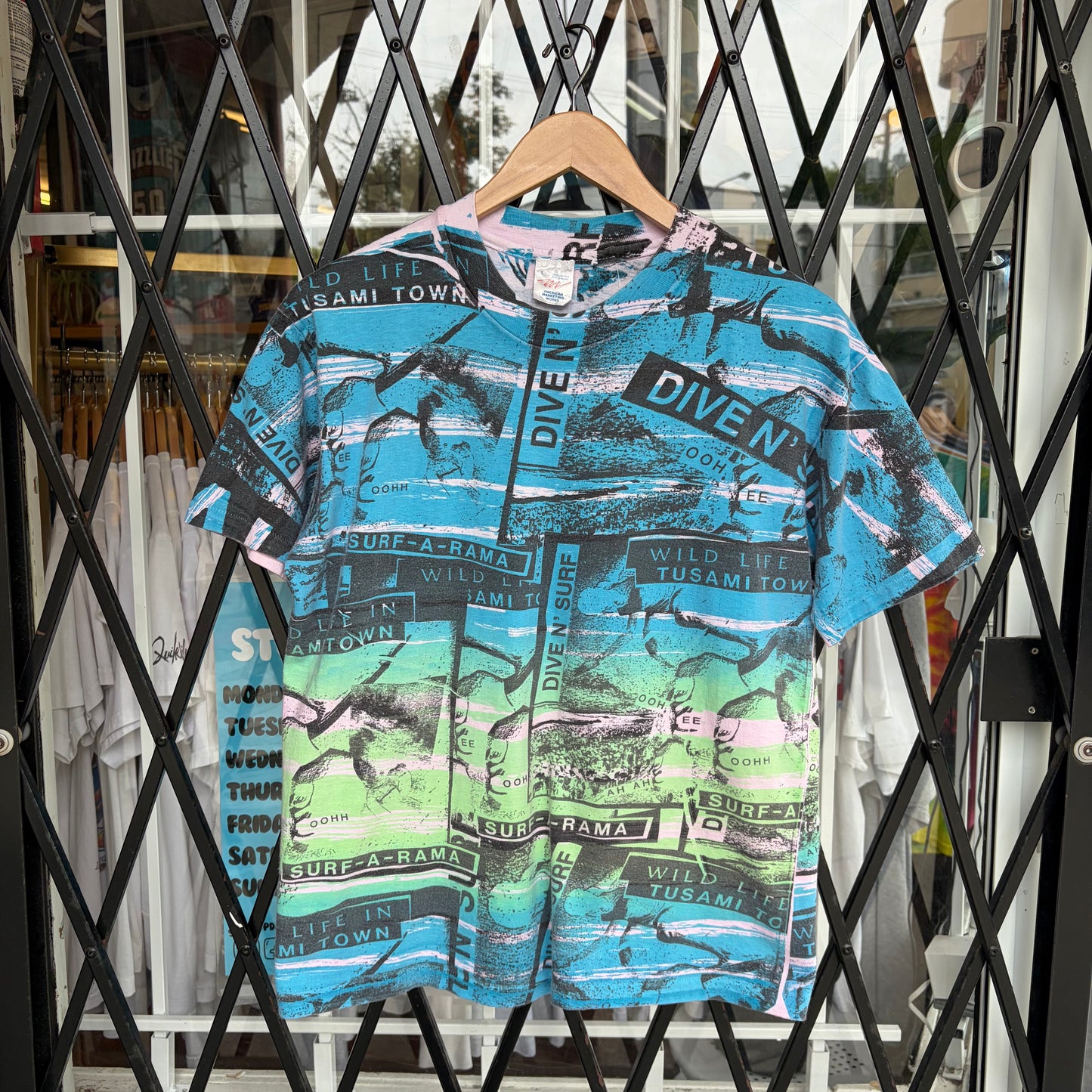 Vintage Surf AOP Tee - Fits Size M