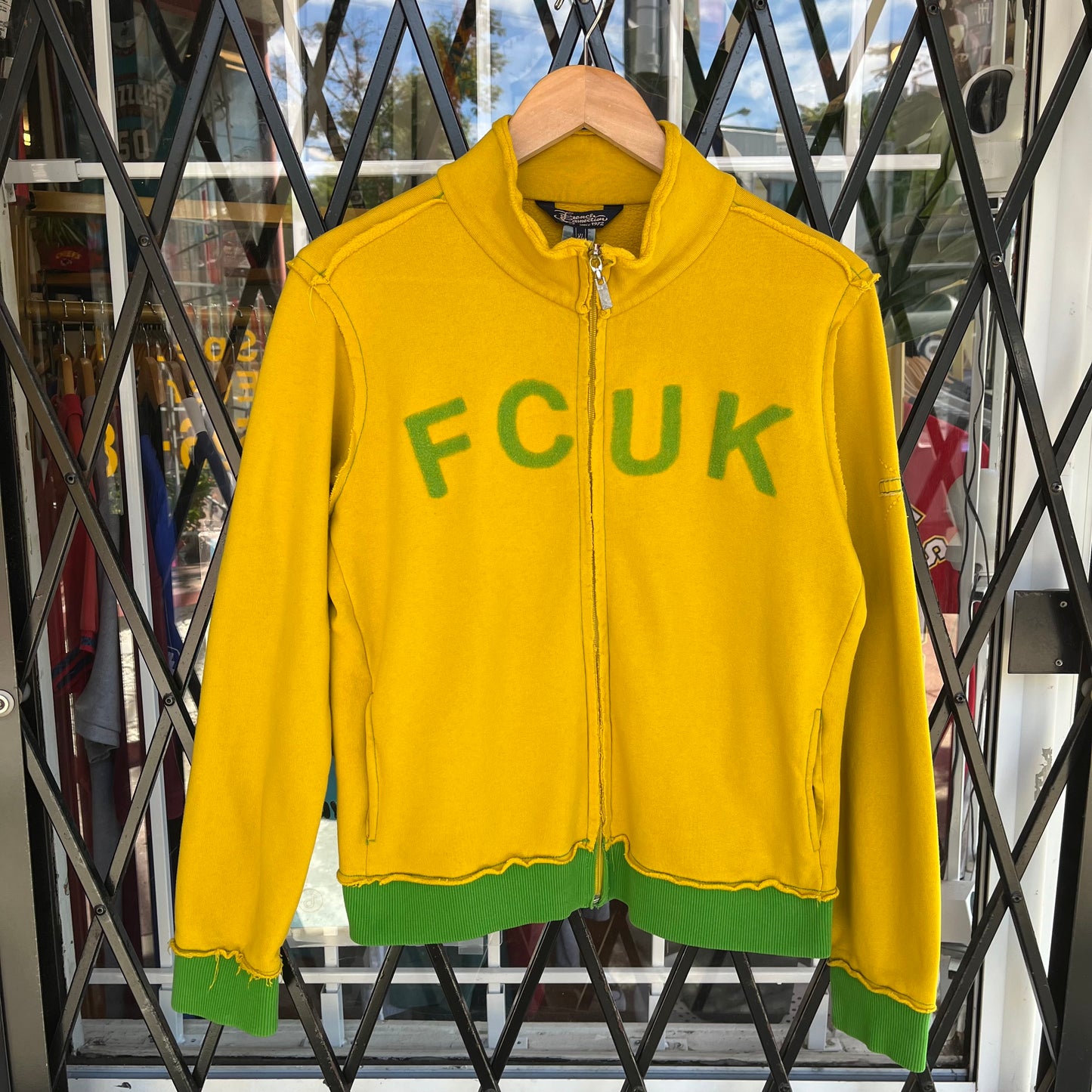 Y2K French Connection UK Zip Up Jacket - Size Women’s XL
