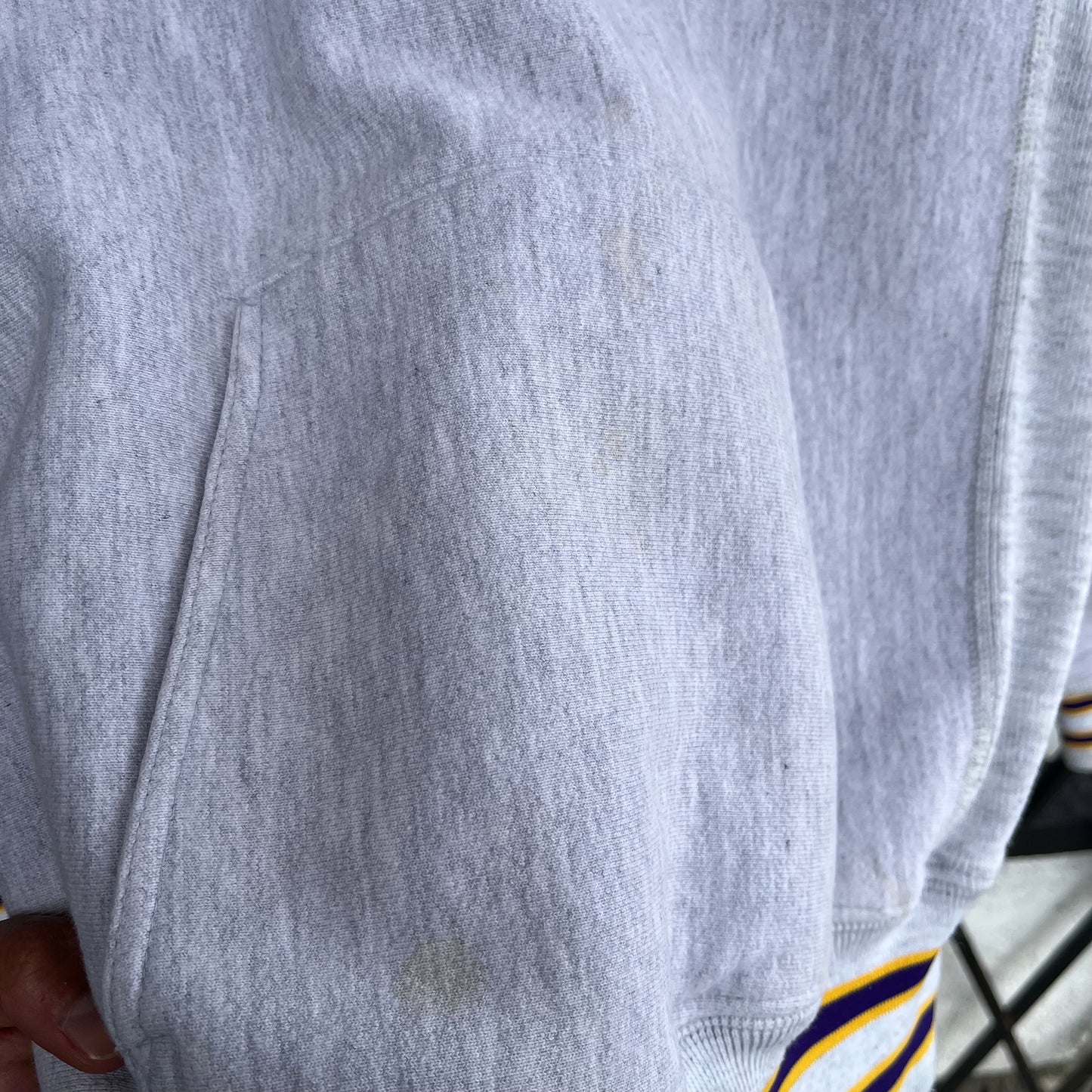 Vintage Washington Huskies Alumni Heavyweight Hoodie - Size M