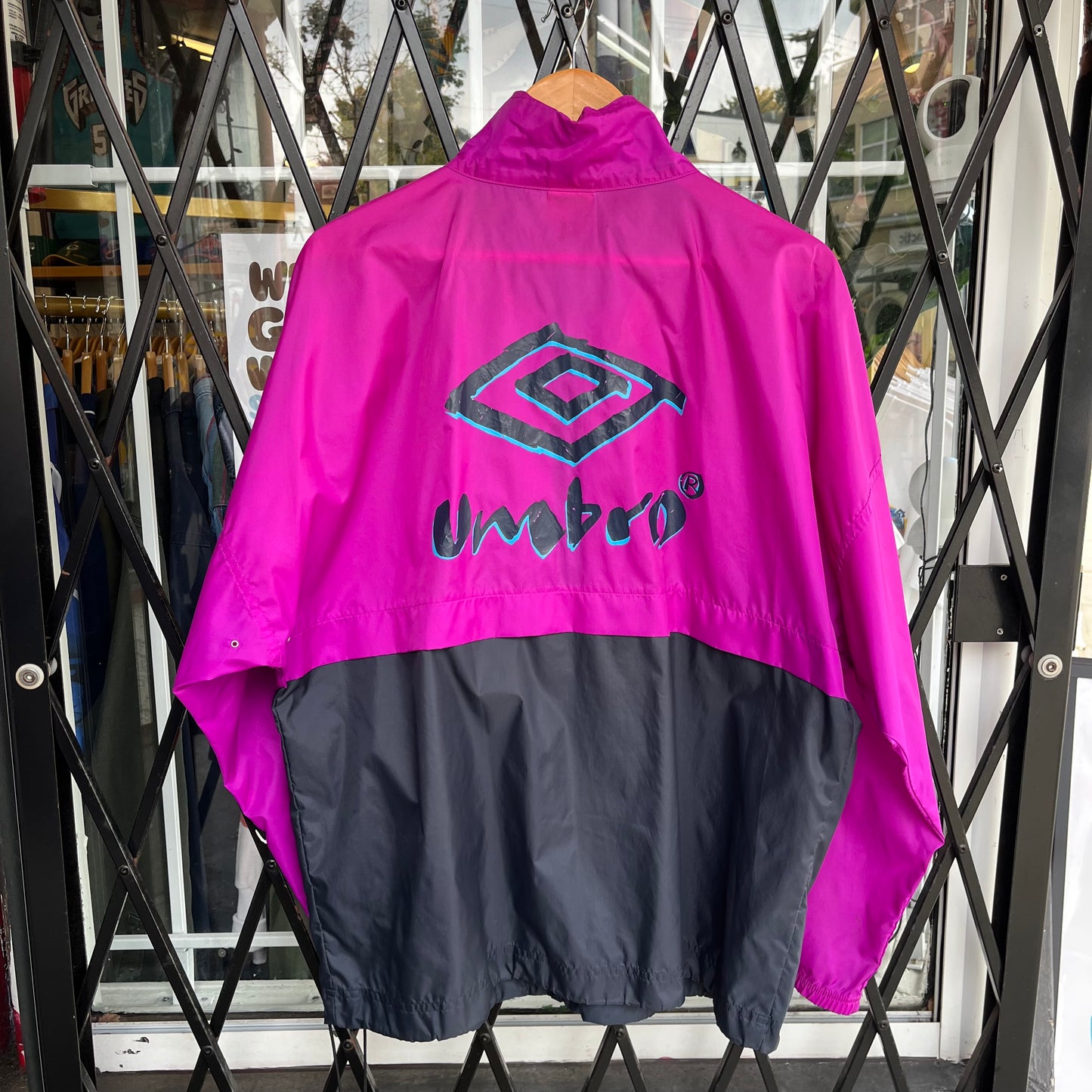 Vintage Umbro Windbreaker - Size L