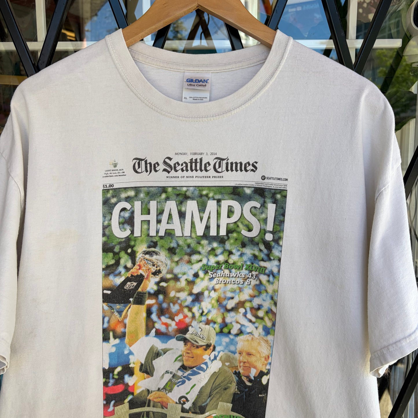 2014 Seattle Seahawks Front Page News Championship Tee - Size XL