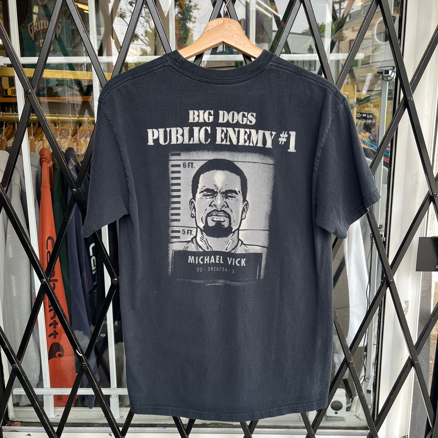 2007 Big Dawgs Tee - Size S
