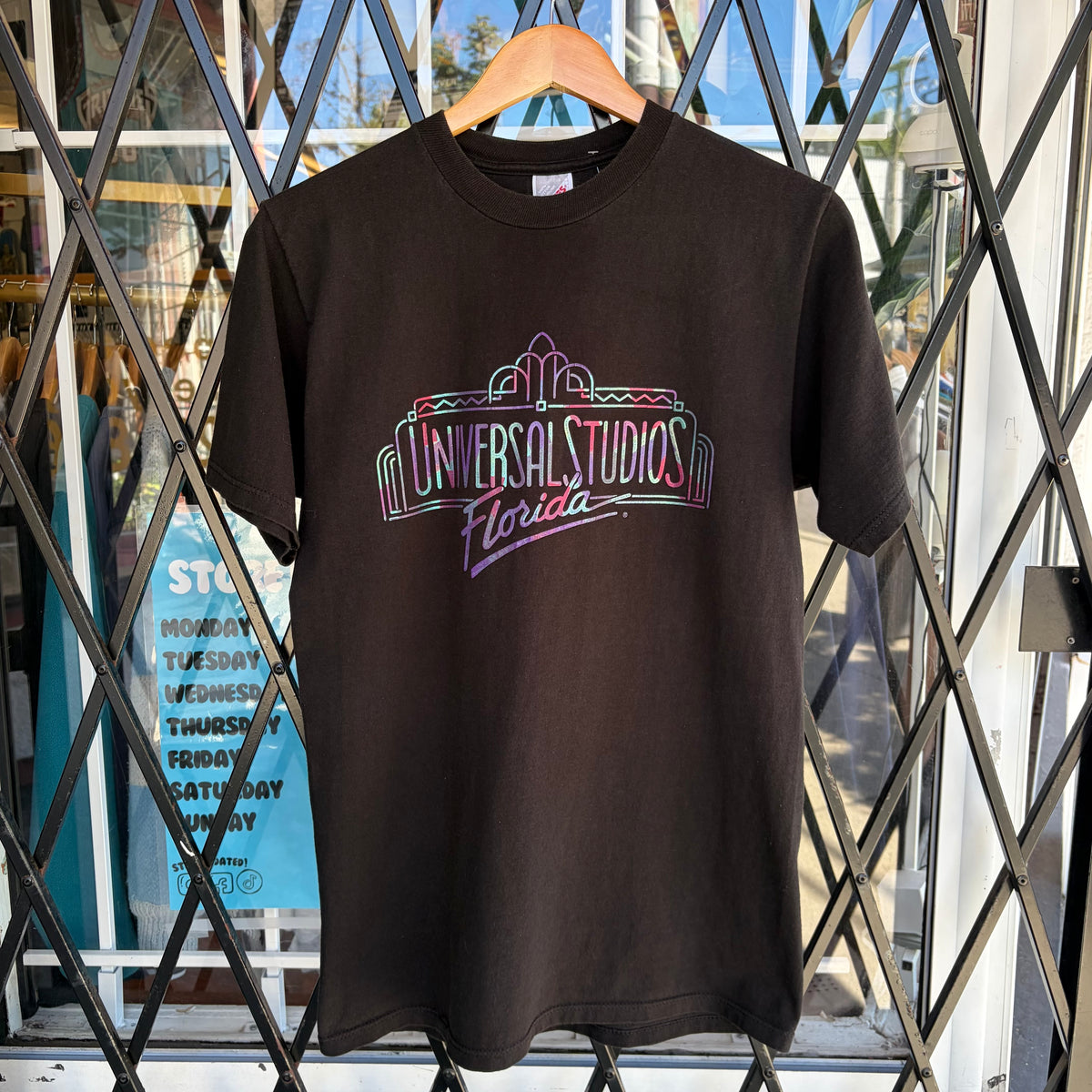 Vintage Universal Studios Tee - Size M