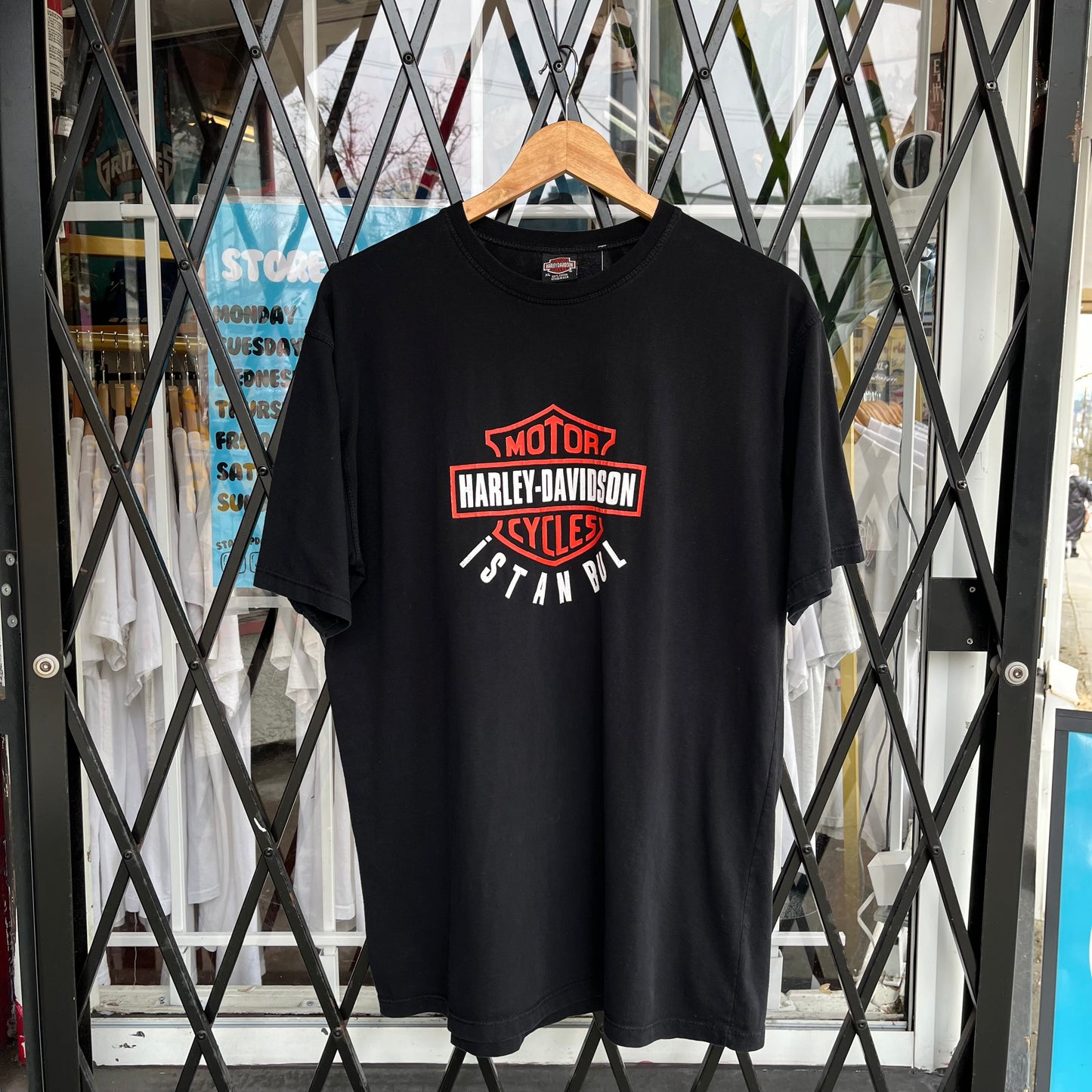 Harley Davidson Istanbul Tee - Size XL