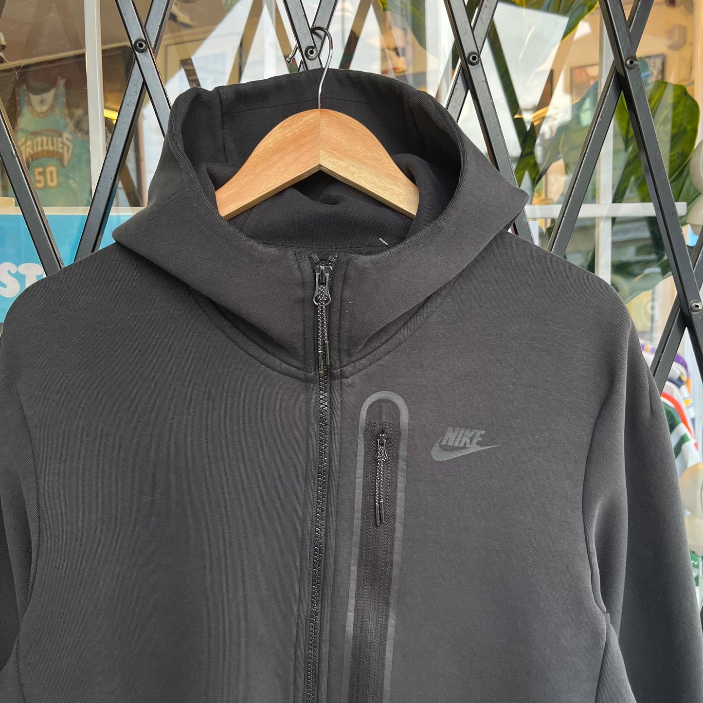 Nike Tech fleece Hoodie - Size M