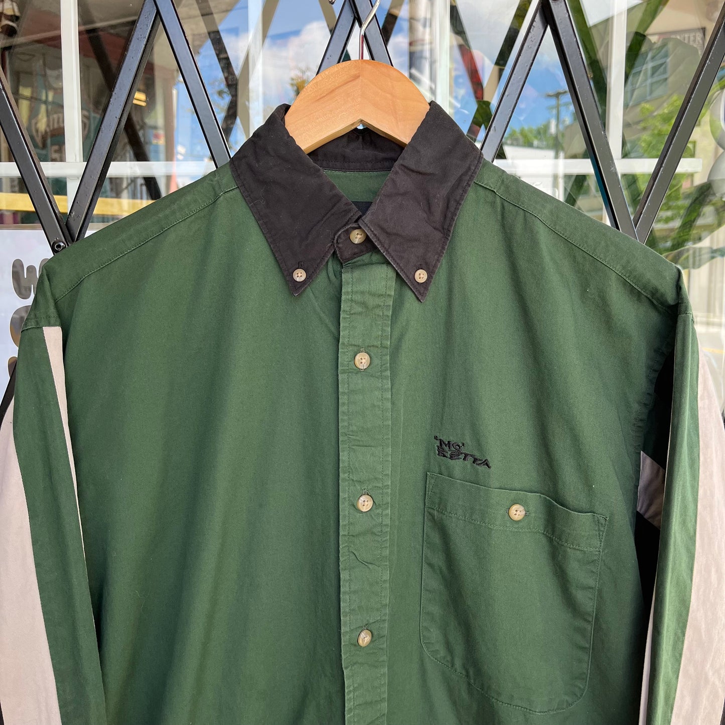 Vintage “Mo Betta” Button Up Shirt - Size L