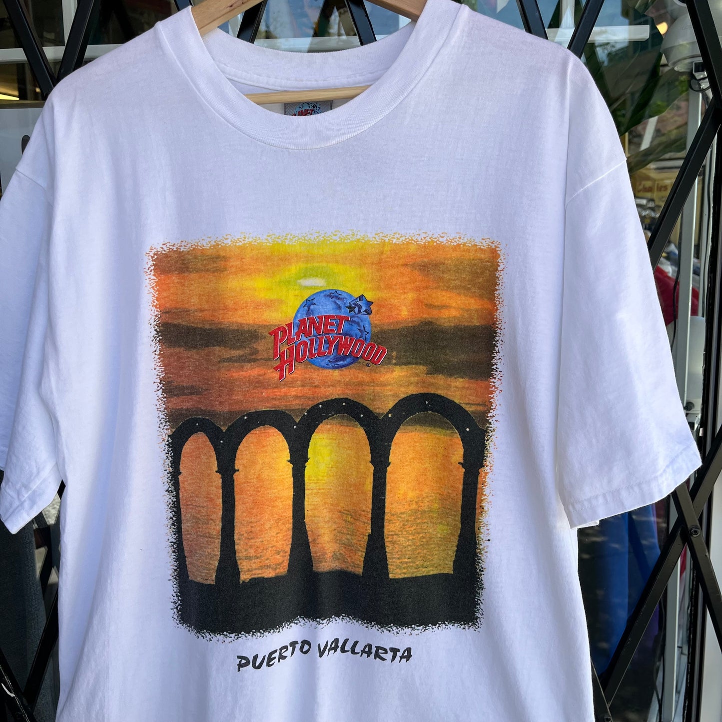 Vintage Planet Hollywood Tee - Size L