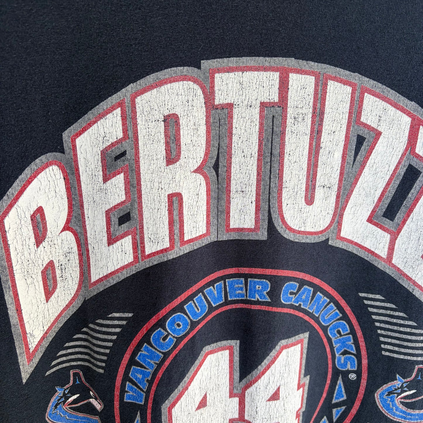 Vancouver Canucks Todd Bertuzzi Tee - Size XL
