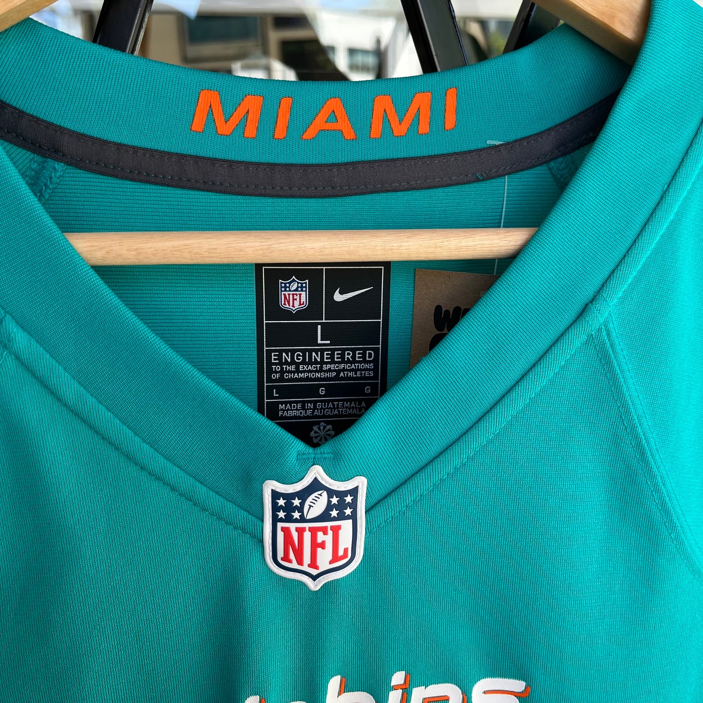 Nike Miami Dolphins Tyreek Hill Jersey - Size L