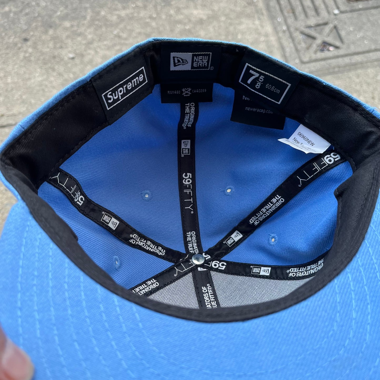Supreme Box Logo New Era Hat - Size 7 5/8