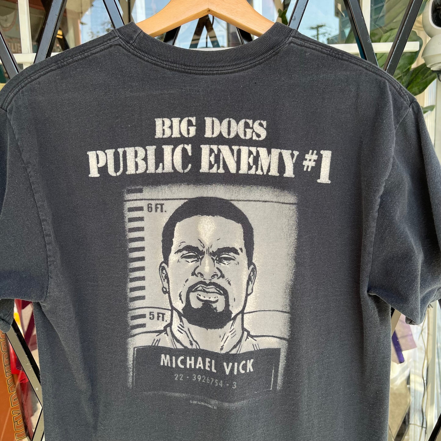 2007 Big Dogs Michael Vick Tee -  Size S