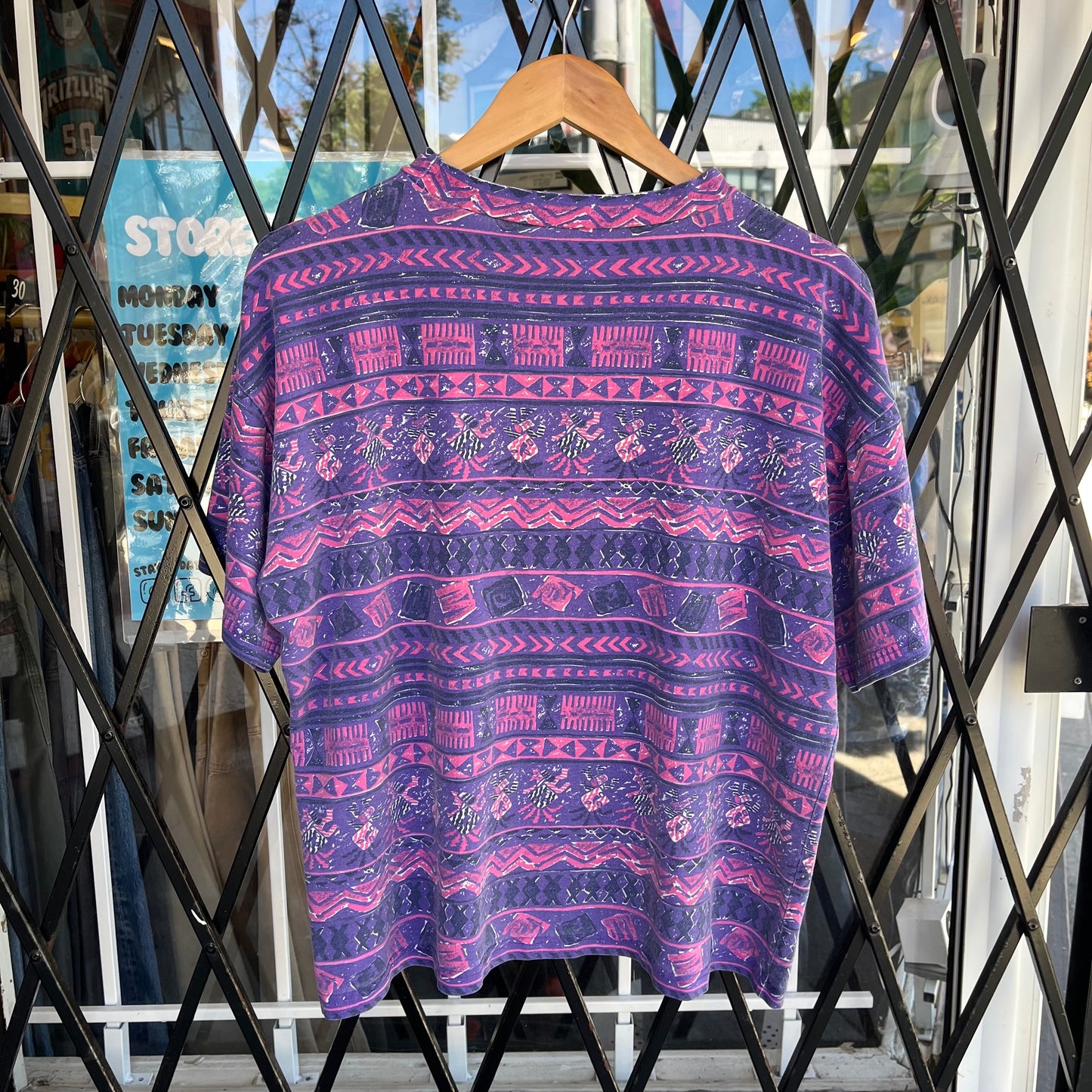 Vintage Art Deco Tee - Size M