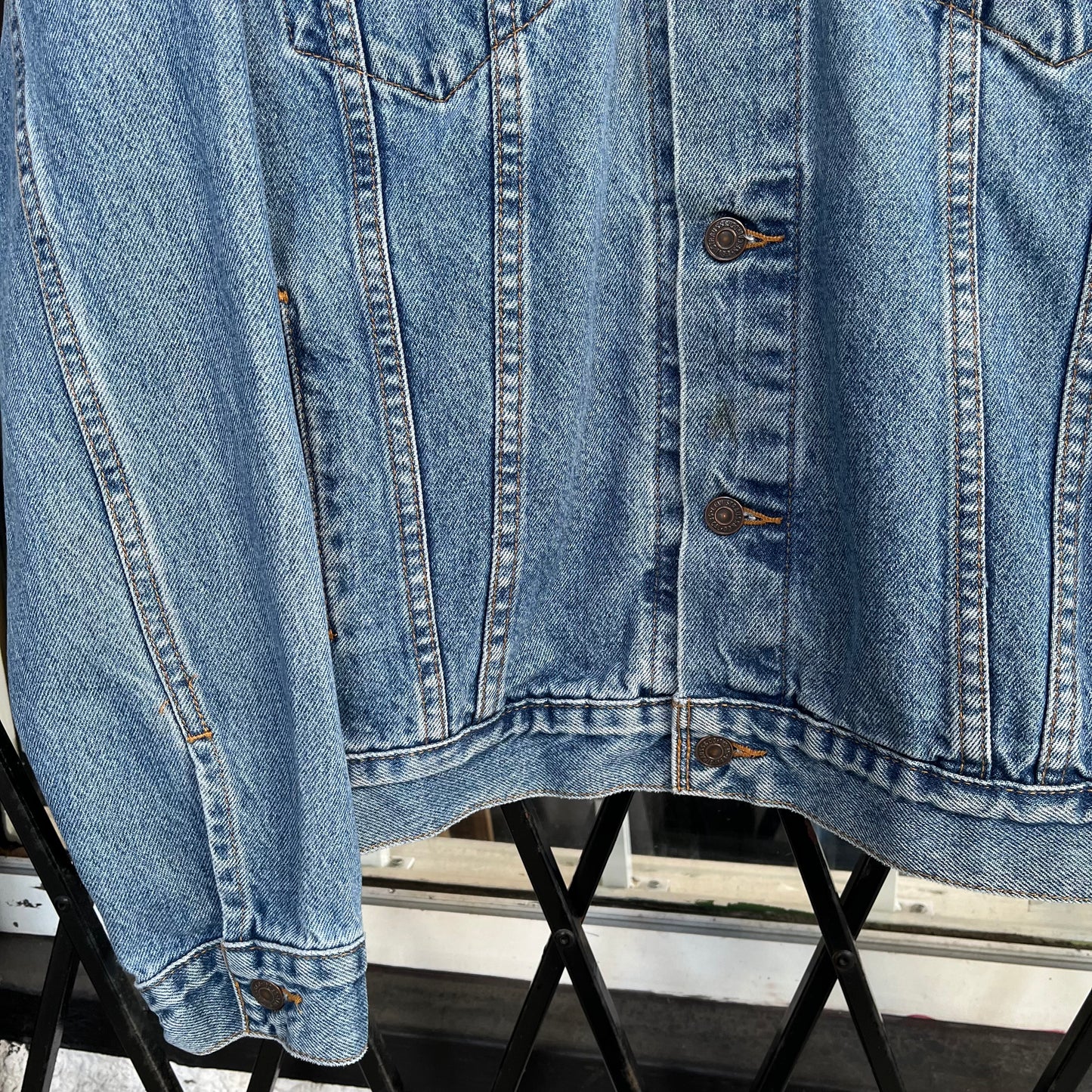 Vintage Levi’s Denim Jacket - Size L