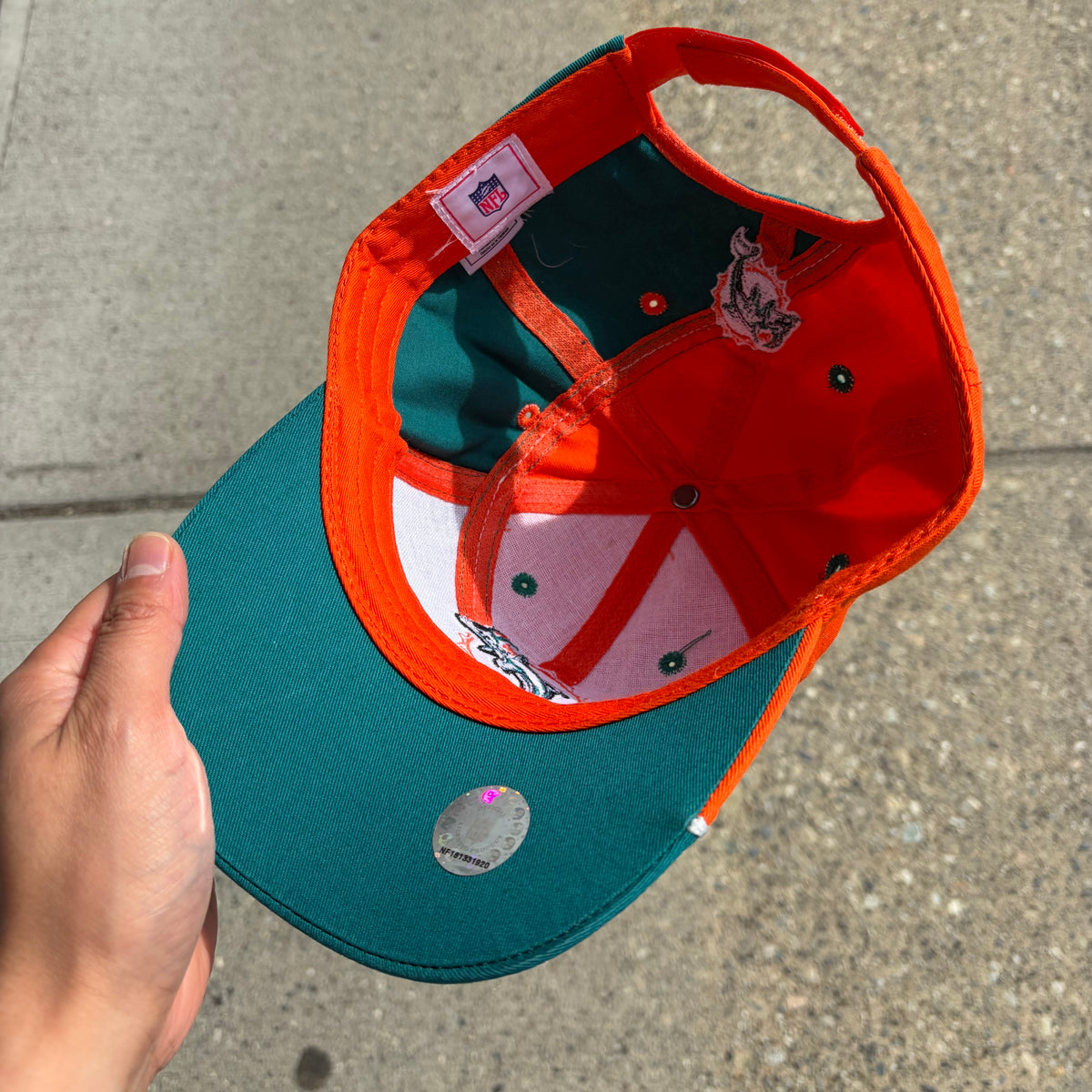 Miami Dolphins Velcroback Hat
