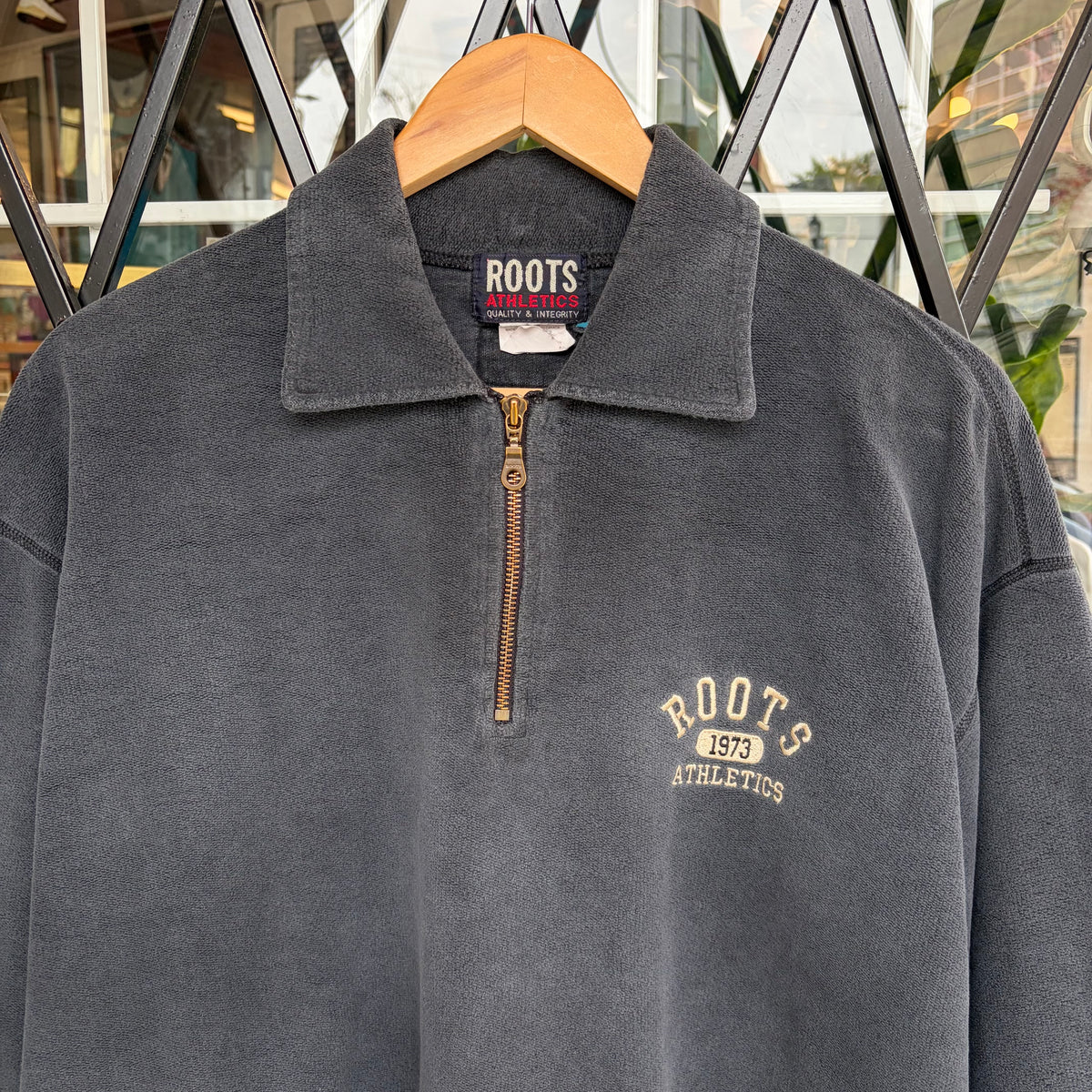 Vintage Roots Quarter Zip Sweater - Size XL