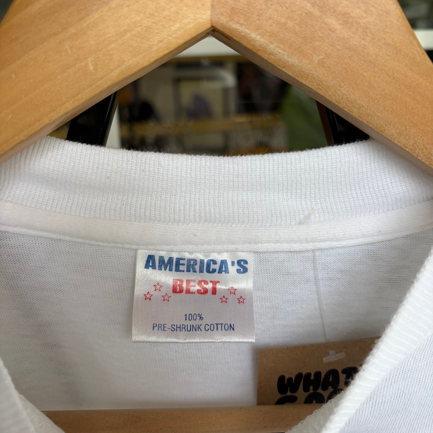 Vintage Smiley Face Macarena Tee - Size M