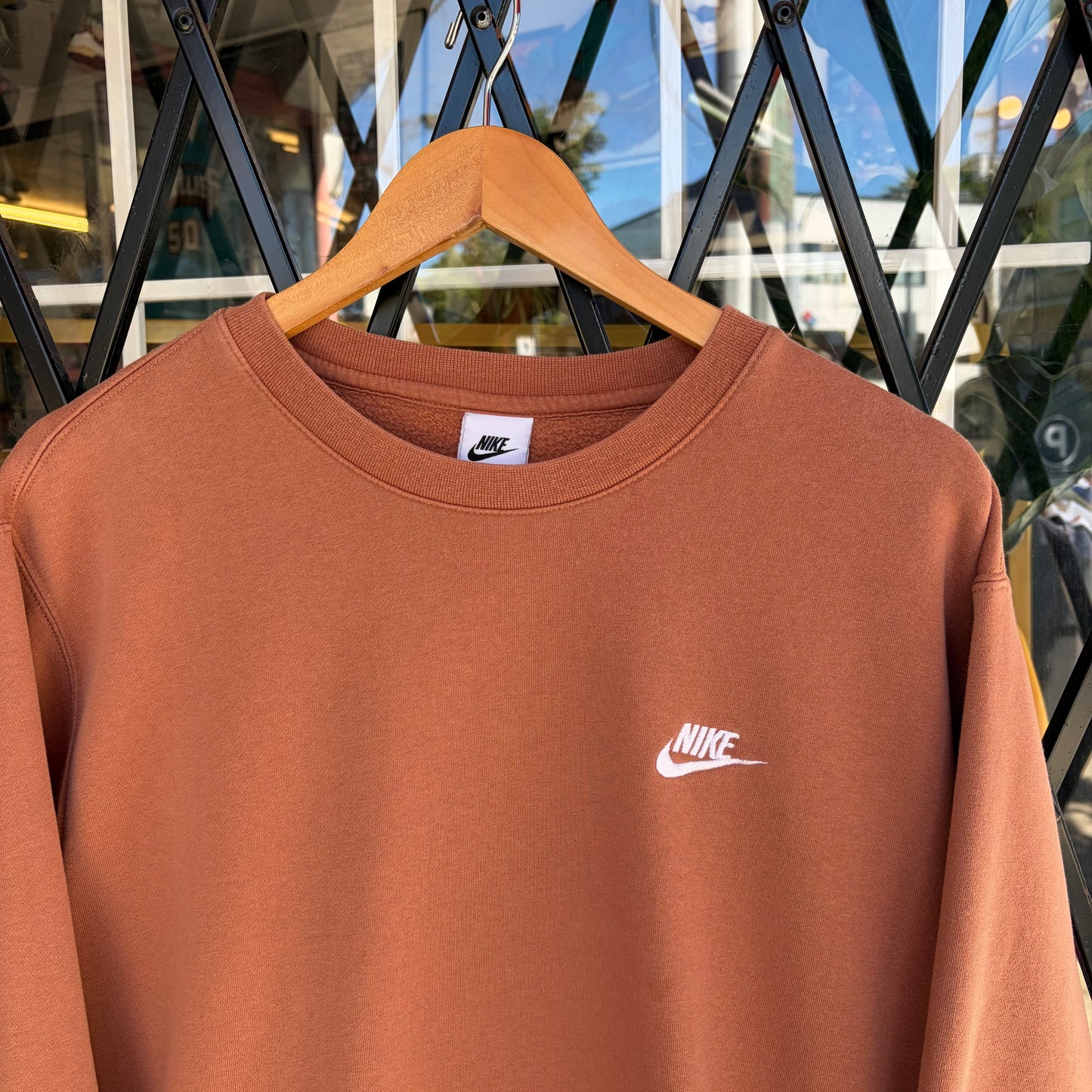 Nike Crewneck - Size L