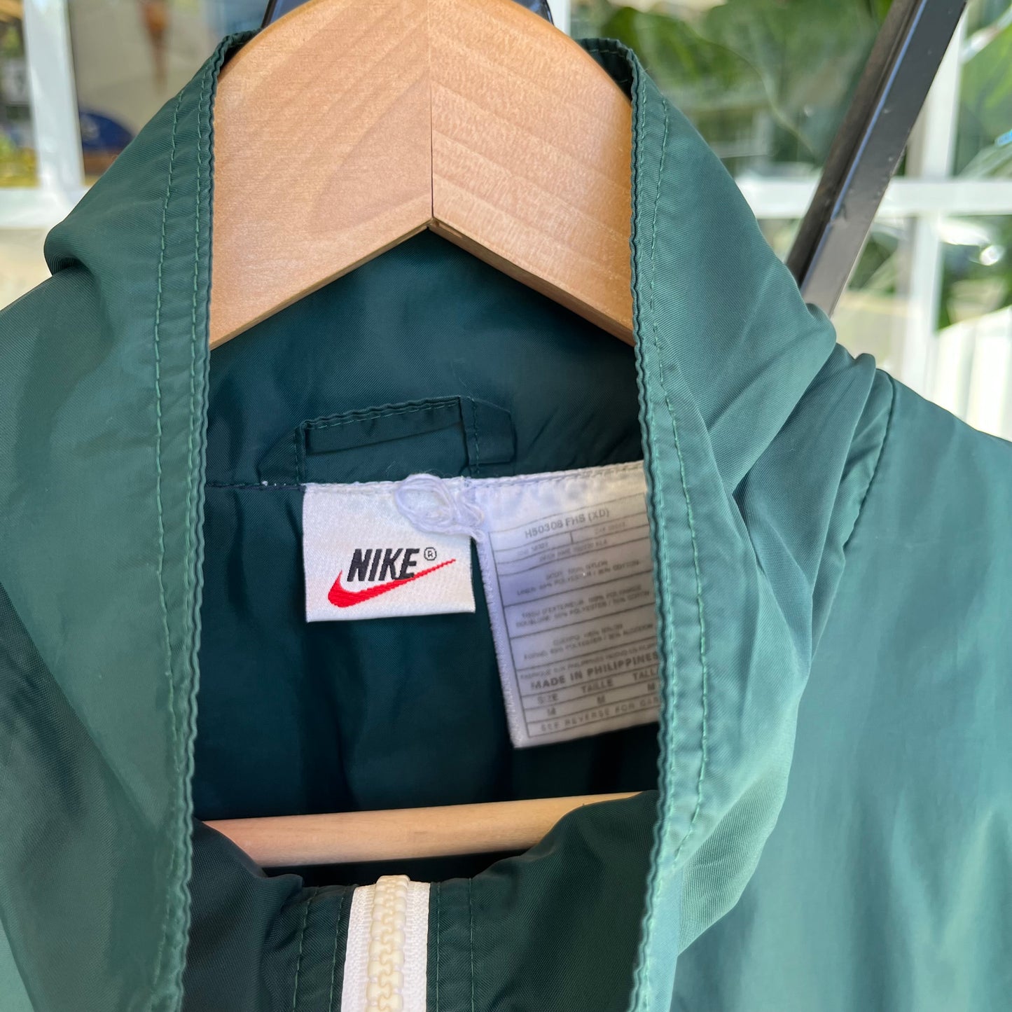 Vintage Nike Windbreaker - Size M