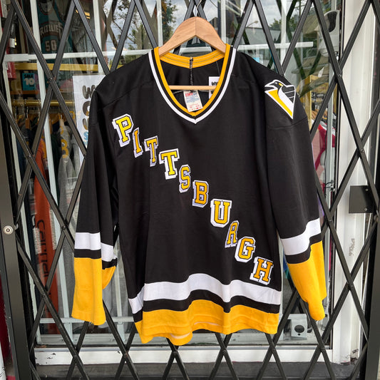 Vintage Pittsburgh Penguins Jersey - Size M