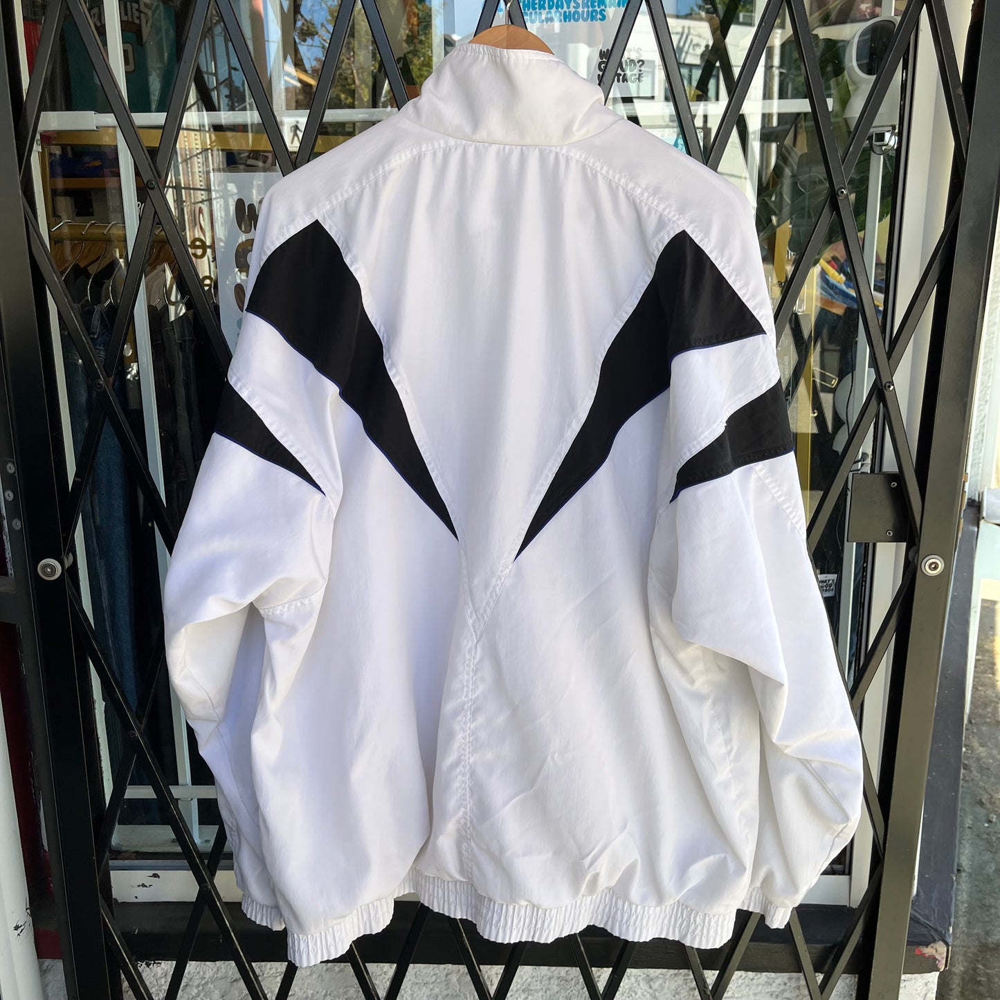 Vintage Adidas Windbreaker - Size XL