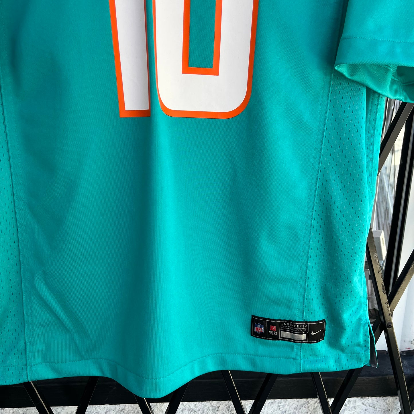Nike Miami Dolphins Tyreek Hill Jersey - Size L