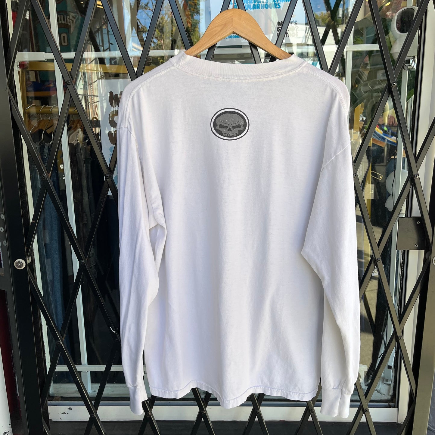 Y2K Reflex Skulls along Sleeve - Size L